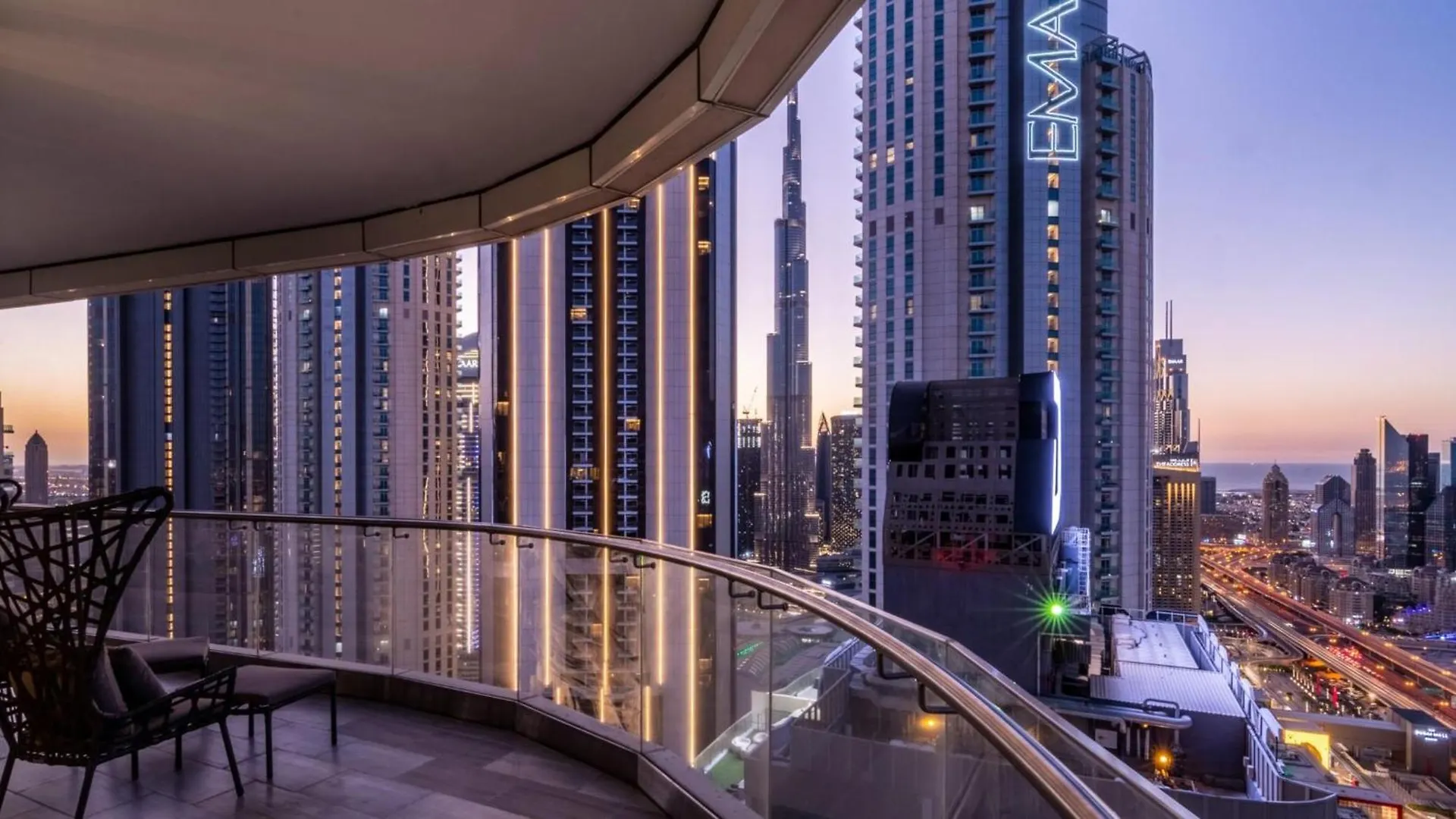 Luxe 6Br Penthouse With Burj View & Private Cinema Apartment Dubai United Arab Emirates