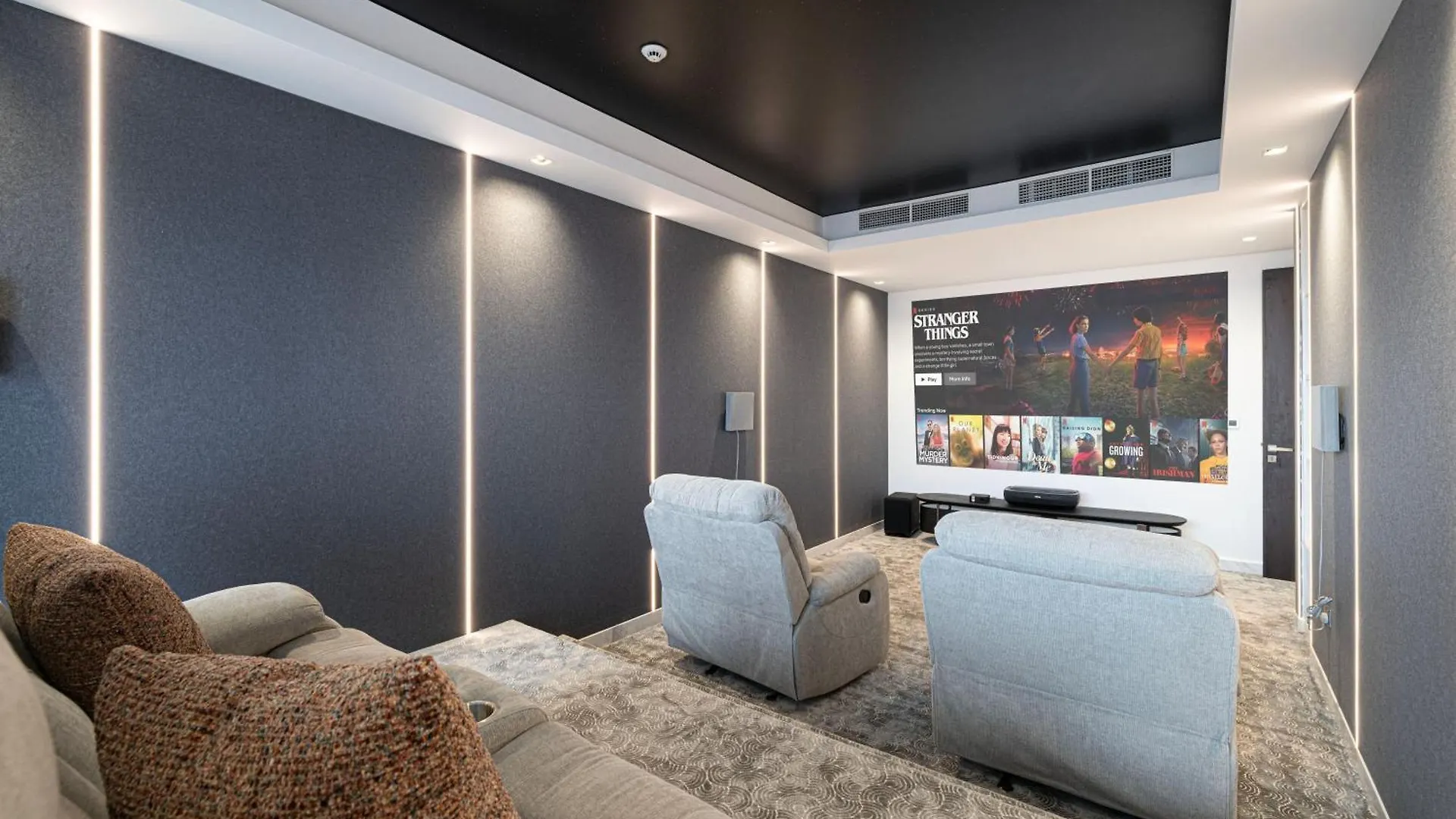 Luxe 6Br Penthouse With Burj View & Private Cinema Apartment Dubai