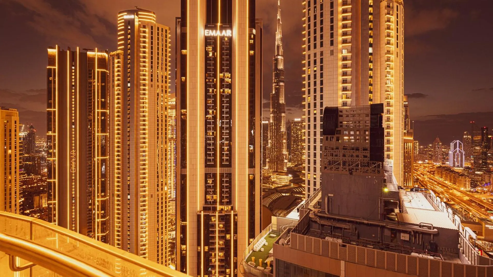 Luxe 6Br Penthouse With Burj View & Private Cinema Apartment Dubai United Arab Emirates