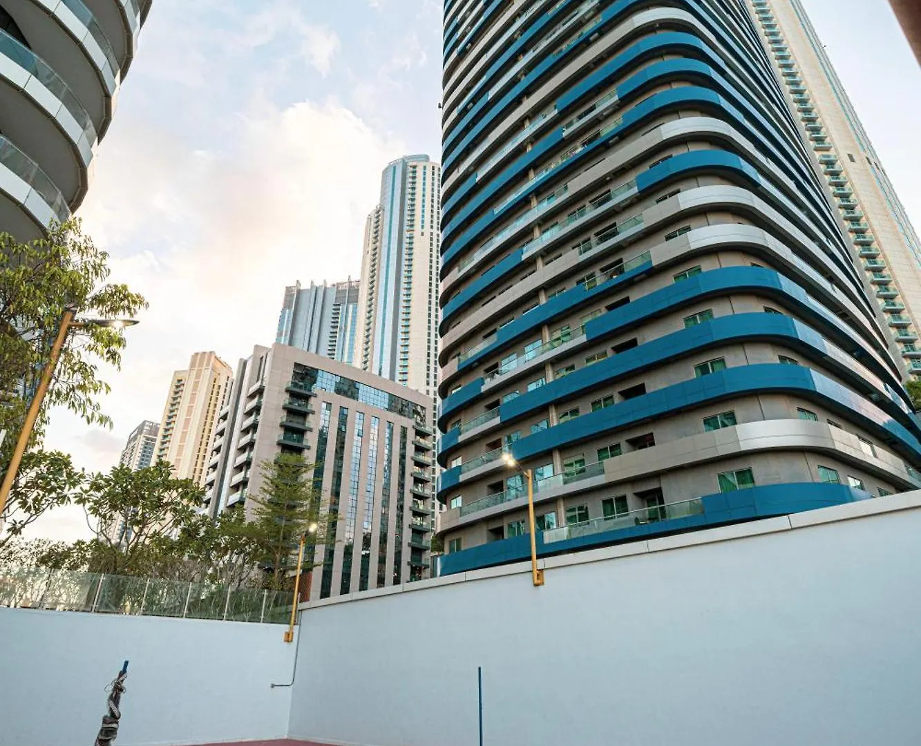 Luxe 6Br Penthouse With Burj View & Private Cinema Apartment Dubai