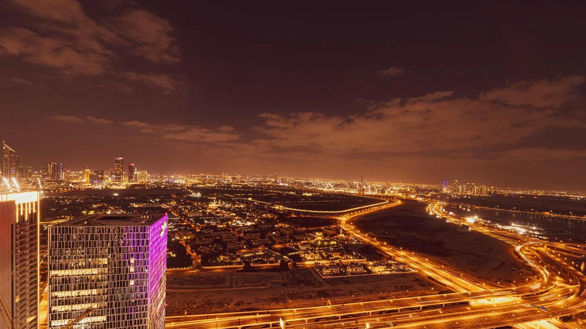 Luxe 6Br Penthouse With Burj View & Private Cinema Apartment Dubai