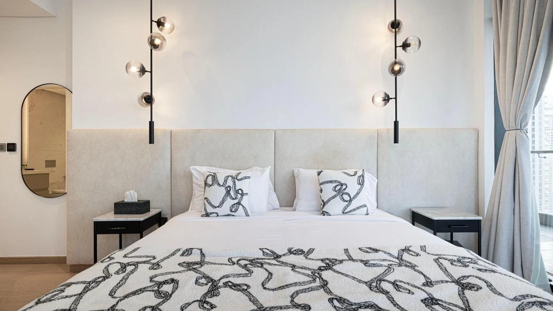 Luxe 6Br Penthouse With Burj View & Private Cinema Apartment Dubai