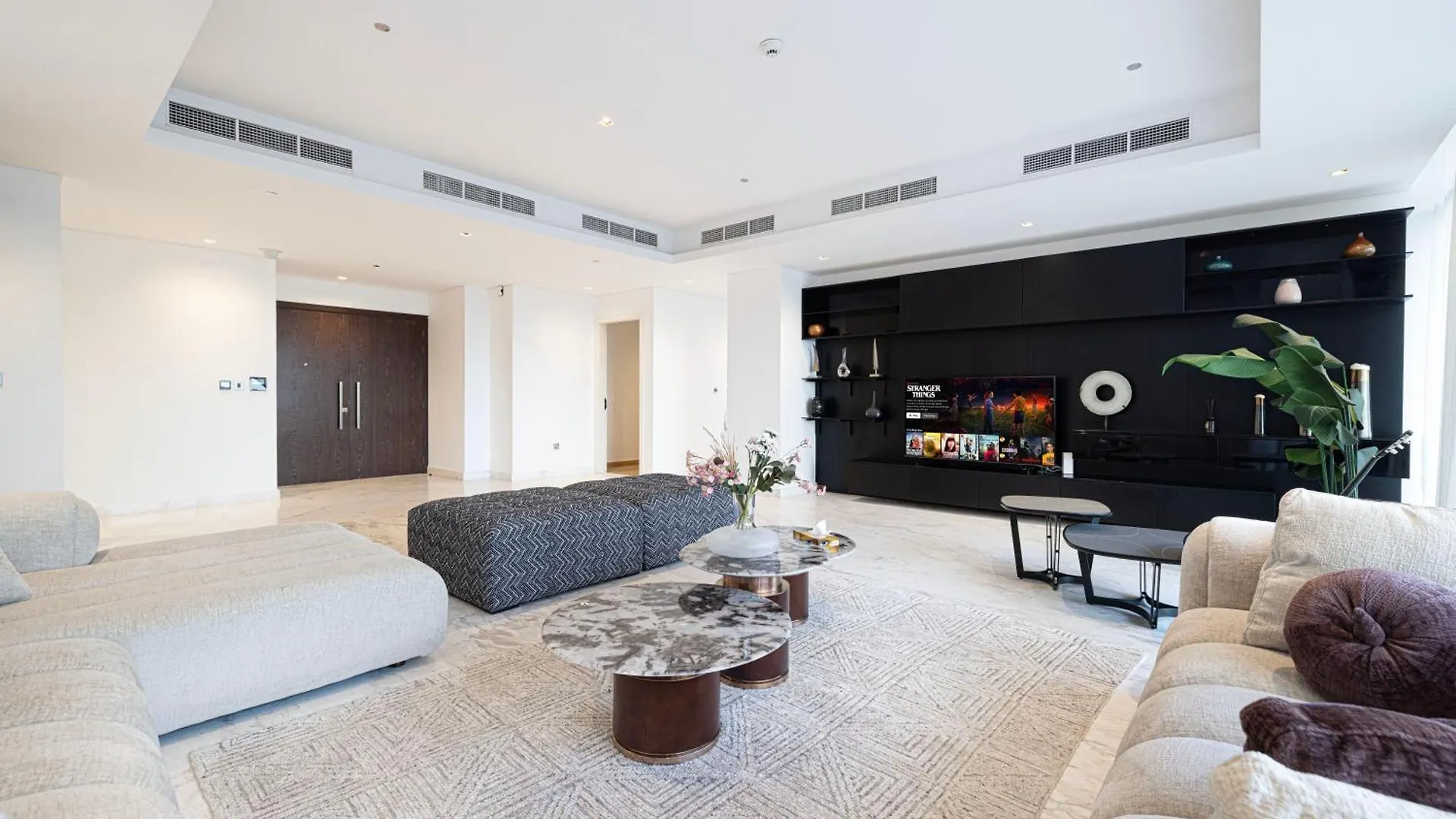 Luxe 6Br Penthouse With Burj View & Private Cinema Apartment Dubai United Arab Emirates