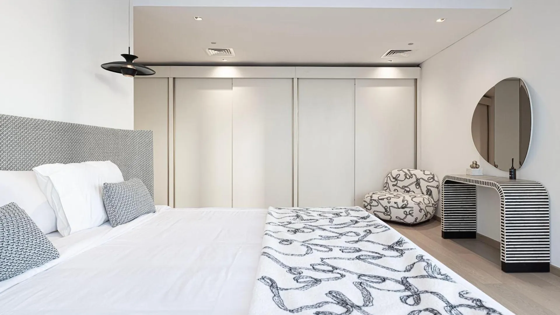 Luxe 6Br Penthouse With Burj View & Private Cinema Apartment Dubai